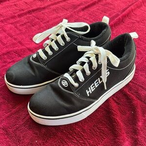 Heelys Mens Wheeled Footwear